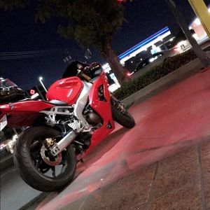 Meet your Posher, Jamal